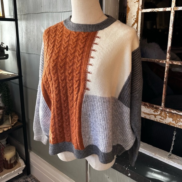 Debut Colorblock Cable Knit Sweater - Picture 2 of 6